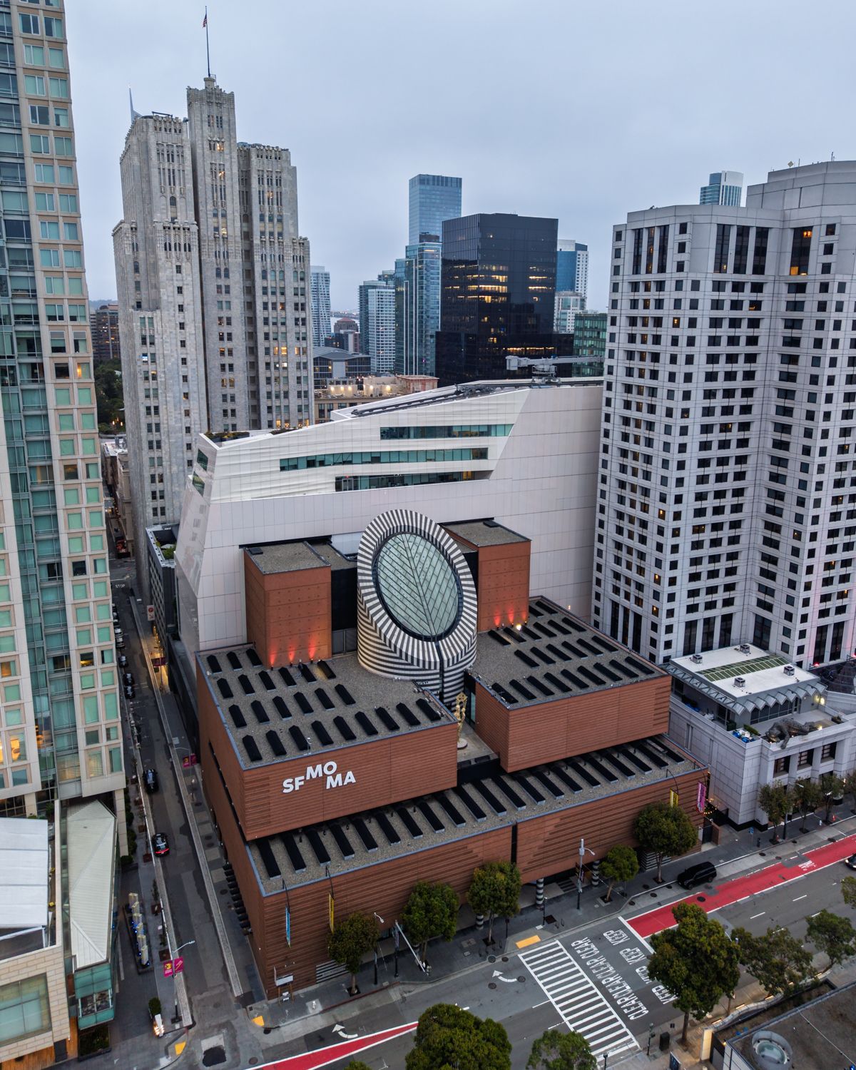 Aerial view of the 706 Mission tower amid the downtown San Francisco skyline